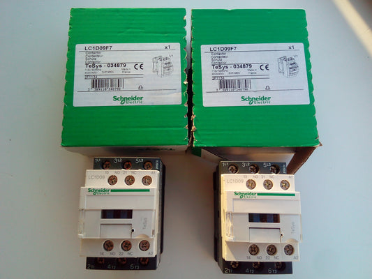 CONTACTOR 0667 25A TRIFASICO LC1D09F7 BOBINA 110V SCHNEIDER