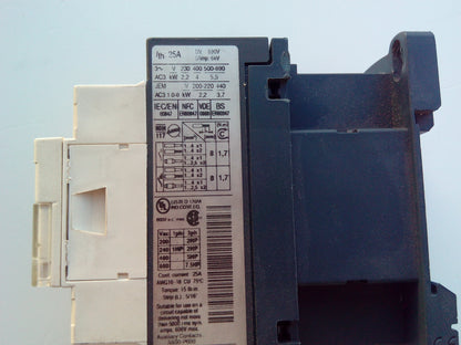 CONTACTOR 0670 25A/230VAC LC1D09-P7 TRIFASICO TELEMECANIQUE