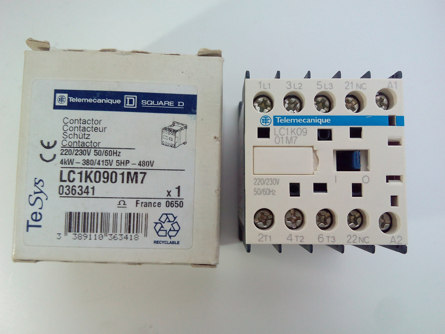 CONTACTOR 0674 20A/230VAC LC1K0901-M7 TRIFASICO TELEMECANIQUE