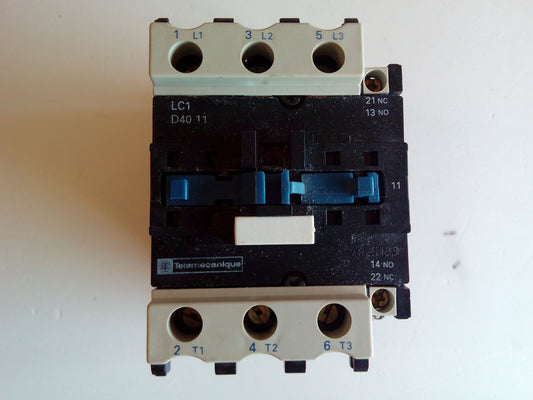 CONTACTOR 0725 TRIFASICO 60A LC1D4011-M5 TELEMECANIQUE