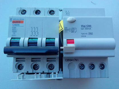 VIGI C20A/30MA/3P MAGNETOTÉRMICO + DIFERENCIAL MERLIN GERIN