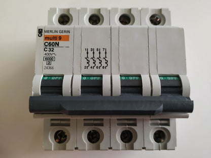 C32A/4P IGA ICP MAGNETOTERMICO 24366 MERLIN GERIN