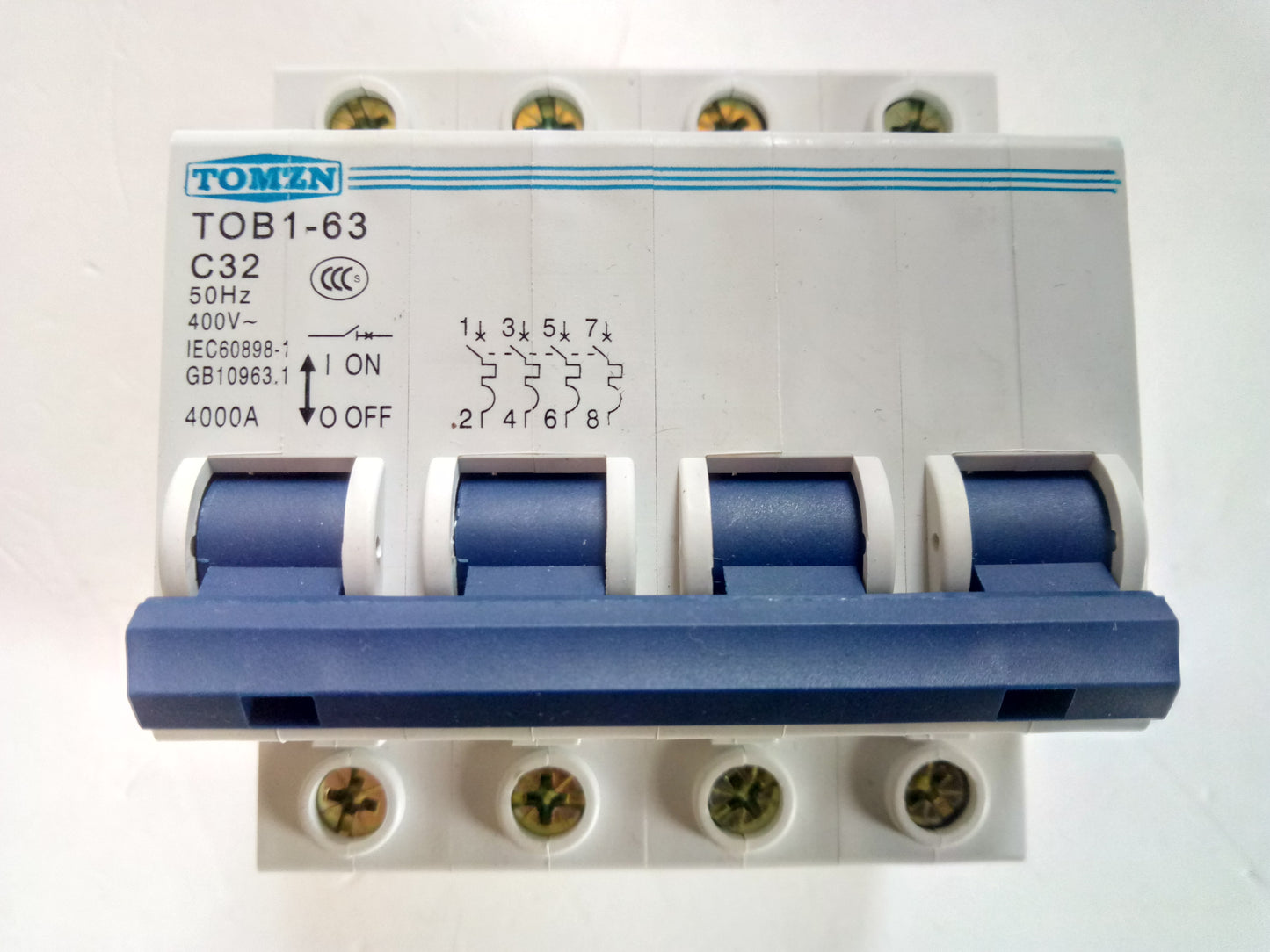 C32A/4P IGA 0934 ICP AUTOMÁTICO MAGNETOTÉRMICO