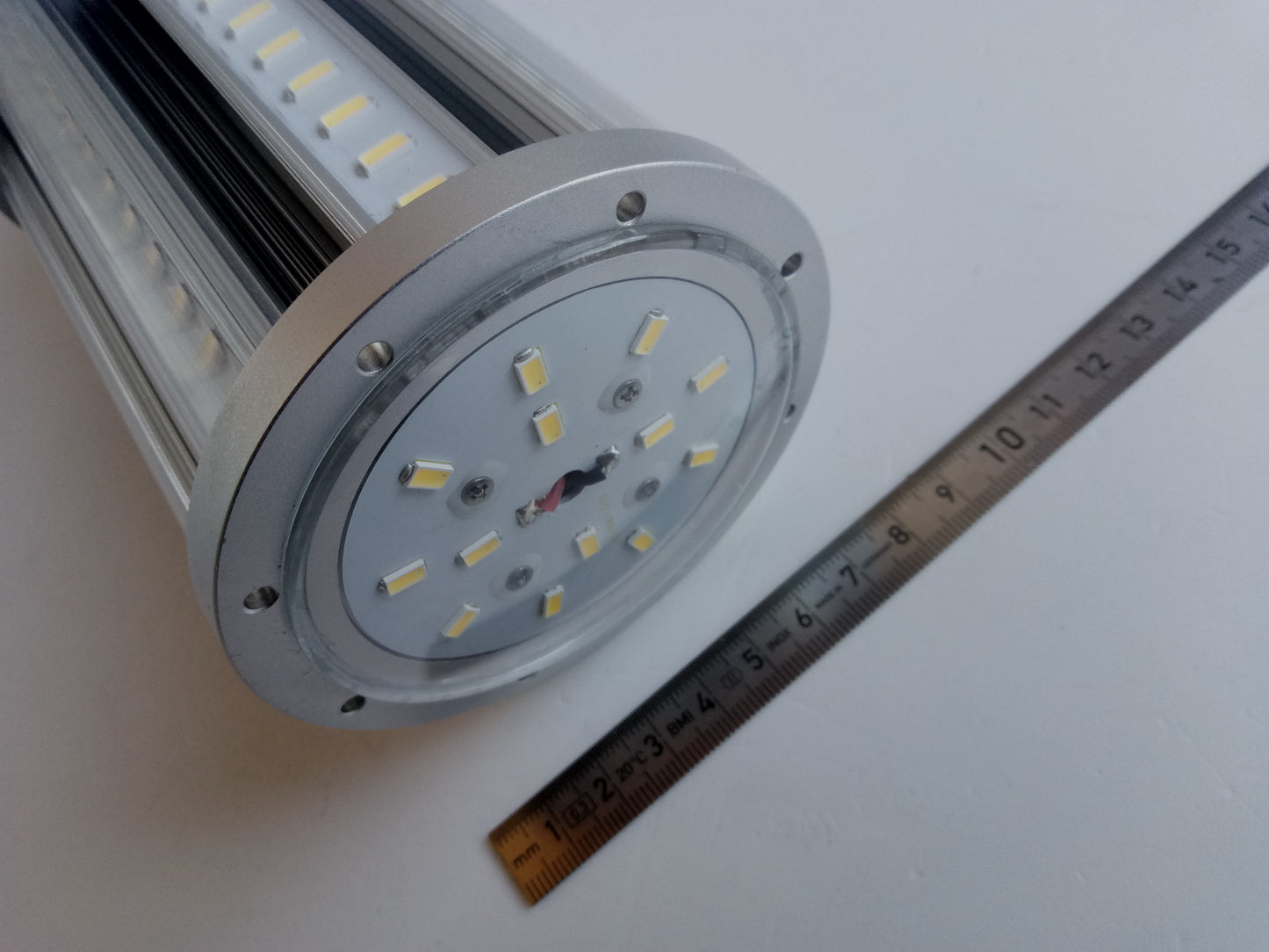 LÁMPARA 0970 LED CULTIVO CRECIMIENTO 35W-6500K E40