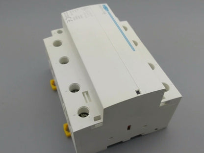 CT 0901 CONTACTOR 100A/4P NO/ABIERTOS TRIFASICO MODULO ANCHO